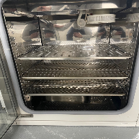 Thermo Forma Series 3 Water Jacketed CO2 Incubator image 1